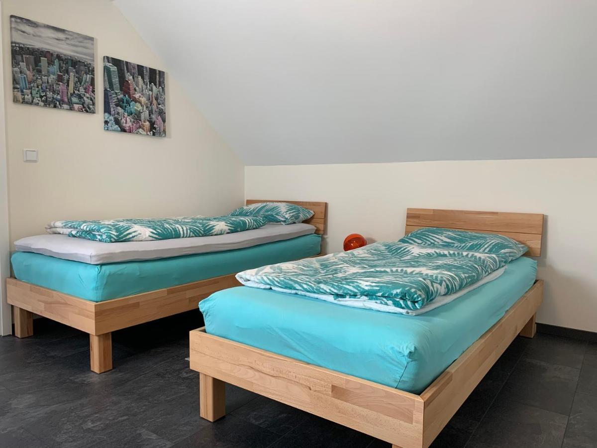 Ferienwohnung Sunny - Moderne Ferienwohnung Im Gruenen In Saarbruecken-West Kültér fotó
