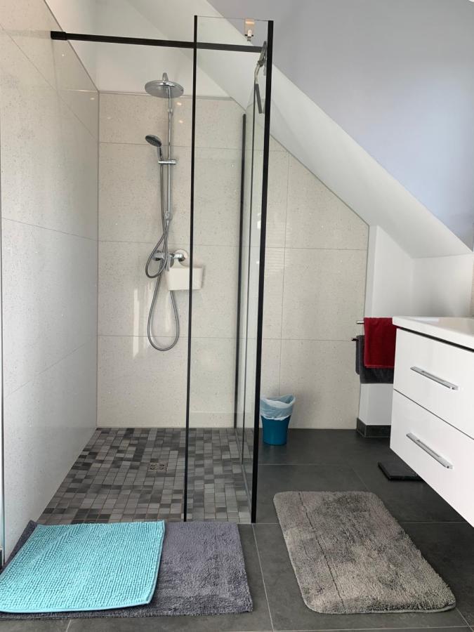 Ferienwohnung Sunny - Moderne Ferienwohnung Im Gruenen In Saarbruecken-West Kültér fotó